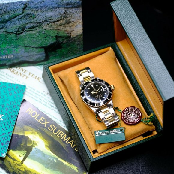 MEN'S ROLEX SUBMARINER 2TONE BLACK DIAL 40MM WATCH ORIGINAL BOX & PAPERS 16803 - Picture 2 of 15